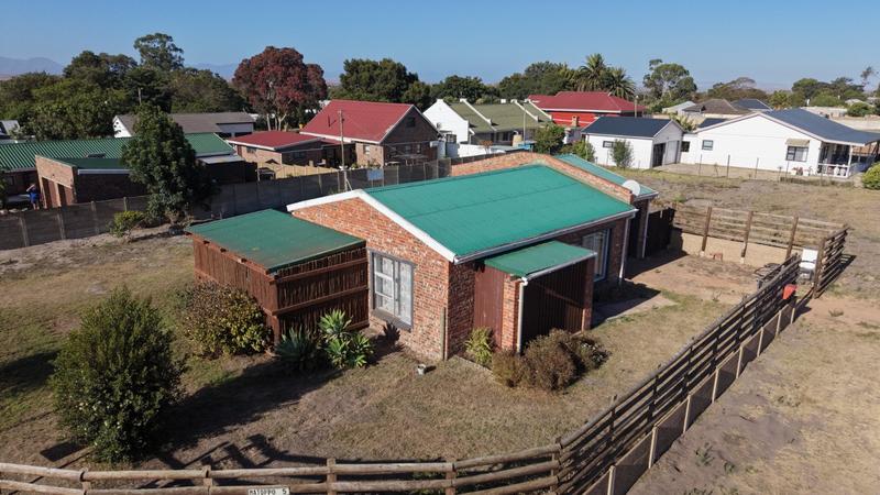 2 Bedroom Property for Sale in Albertinia Western Cape